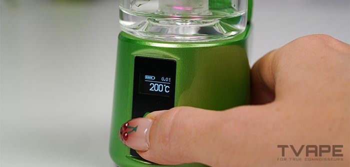Bomb Magloud E Rig: pantalla digital que muestra la temperatura actual configurada.