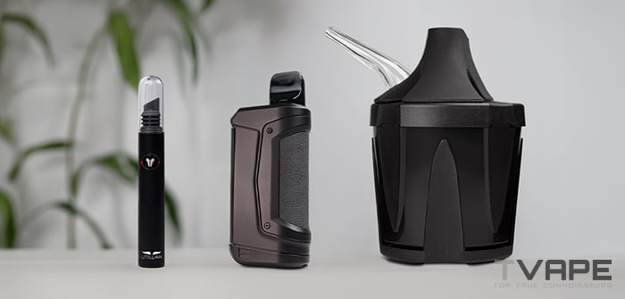 El vaporizador de concentrados Ooze Duplex 2 se muestra con la herramienta Utillian Hot Wax Axe para una carga eficiente de concentrados y Zeus Iceborn para enfriar el vapor.